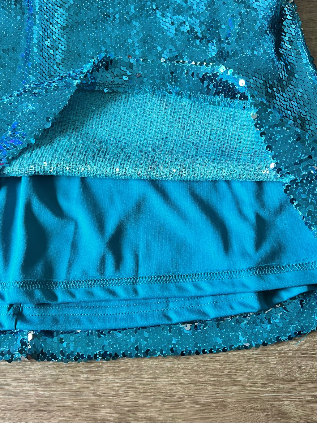 Pink Desert Women’s Teal Sequin Shift Dress Size Small — image 4 of 7